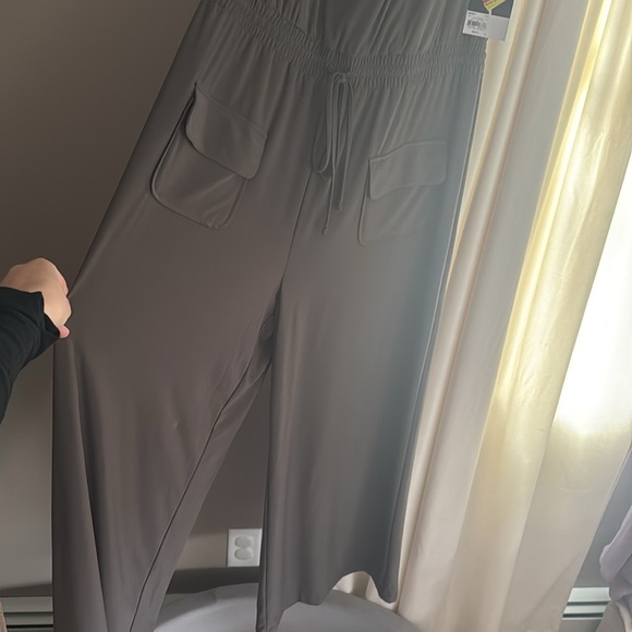 Jumpsuit - Picture 2 of 4